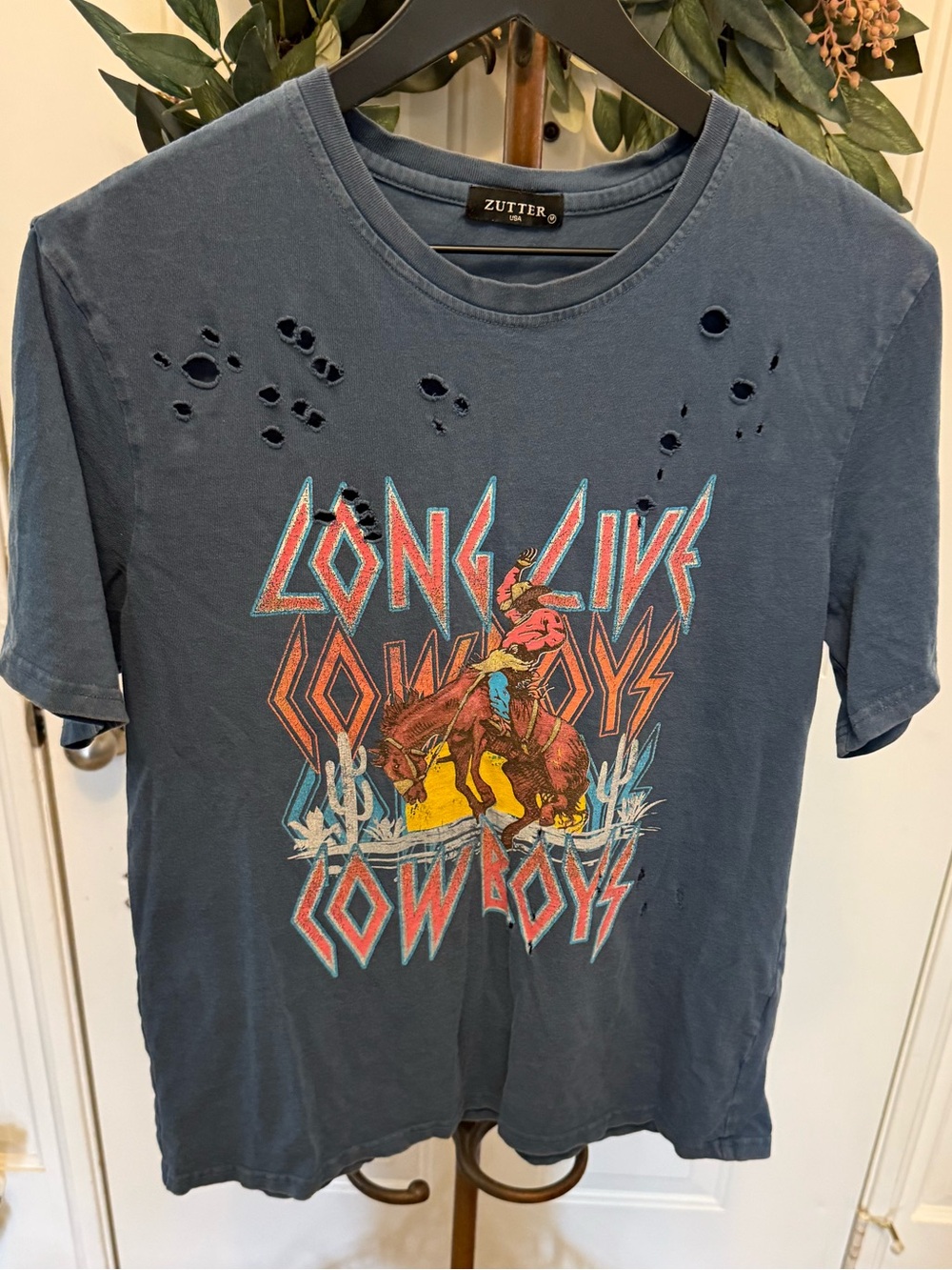 Zutter Distressed Western Cowgirl Graphic Tee T Shirt SS M